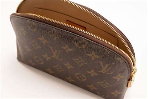 louis vuitton pochette cosmetique gm|louis vuitton pochette for sale.